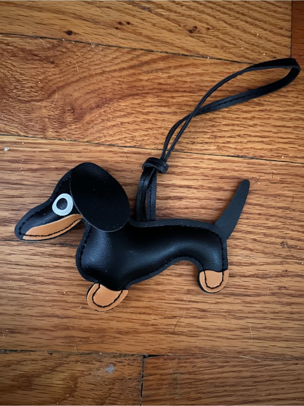 Black Dachshund Dog keychain